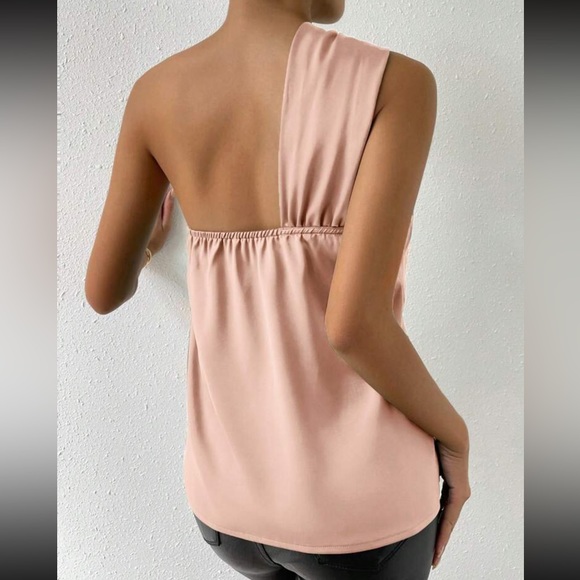 Luxe one shoulder twist front satin blouse - Picture 14 of 15